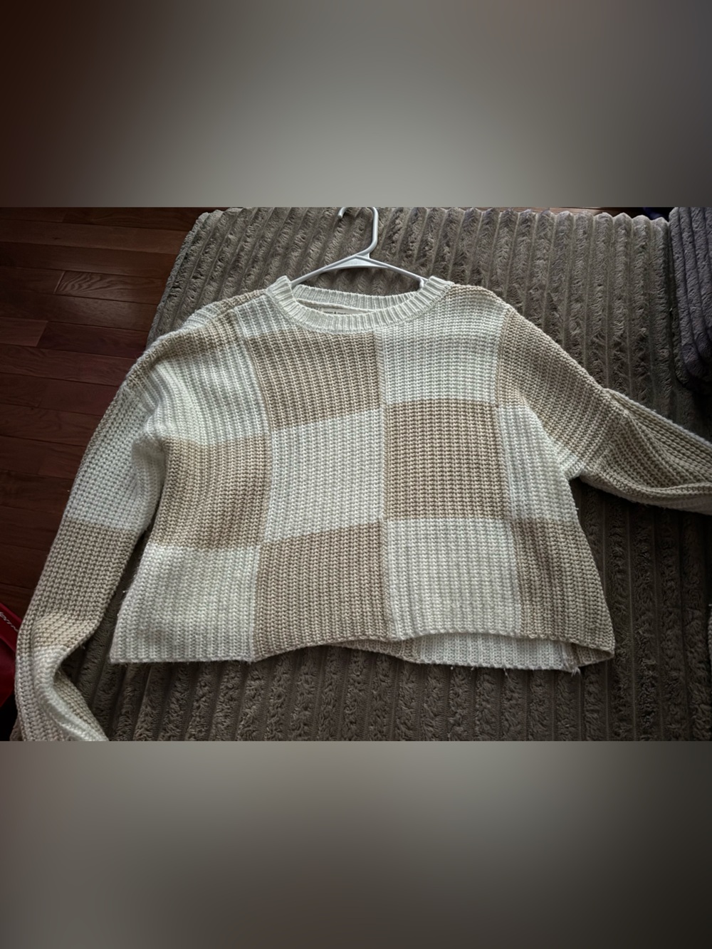 moon & madison Cream and Tan Checkered Crewneck Sweater